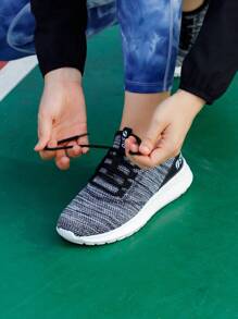 STQ Tennis Shoes Womens Slip On Walking Sneakers With Arch Support - 黑,白 - 查看 4