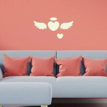 5 件裝心形和天使設計牆貼適合家居裝飾,夜光和藍色小貼紙適合客廳、臥室、牆壁、門、冰箱等。