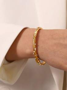 1pc Fashionable Stainless Steel Faux Pearl And Cubic Zirconia Embedded Cuff Bracelet, Perfect For Festival Gift To Girlfriend Or Parents