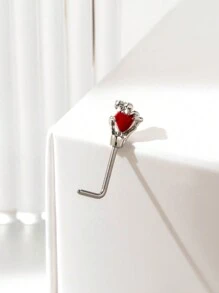 1件简约时尚个性化鼻钉，造型包括眼睛、骷髅、面具、手和心形，不锈钢材质，镶嵌钻石。