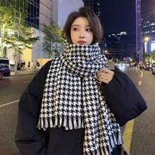 1 Miếng Nhiều màu Hàng mới đến Mùa Đông Ấm áp Hợp thời Kẻ sọc Khăn quàng cổ , Hàn Quốc Phong cách Đan Viền tua Khăn quàng cổ , Thời trang , Giữ Ấm Đối với phụ nữ Và Sinh viên - Đen và trắng - Xem 1