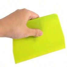 1入組13*9.3公分/5.1*3.7英寸,顏色隨機的安全塑料擀麵皮刮板,實用的工作臺刮板,多功能廚房麵團蛋糕擦糕刮刀 - 彩色 - 查看 8