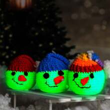 1 件鉤針編織夜光紗線,適合初學者 Diy 縫紉項目、派對和音樂節裝飾(淺藍色)