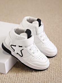 Pantofi de sport pentru aer liber pentru băieți, cu închidere cu cârlig și buclă, culoare contrastantă alb-negru, patine de gheață înalte, închidere cu cârlig și buclă elastică, perforați și respirabili, potriviti pentru toate anotimpurile