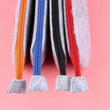 1入布質拉鍊眼鏡包,多功能太陽眼鏡包,女士和男士的眼鏡配件,這款時尚的毛呢眼鏡包可升級您的眼鏡!迷你化妝包