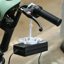 1入組電動自行車充電器防掉鉤,壁掛式充電器支架,讓充電線整潔,電動滑板車充電器掛鉤 - 白色 - 查看 2