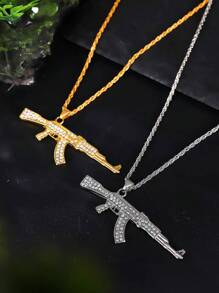1 pièce Collier pendentif de fusil d'assaut AK47 créatif mode punk rétro avec strass, convient pour le port quotidien des hommes, super cadeau pour lui