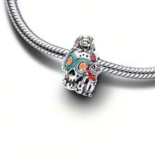 萬聖節系列夜光骷髏和怪獸珠子吊墜,適用於diy珠子手環,女士生日製作驚人且時尚的珠寶