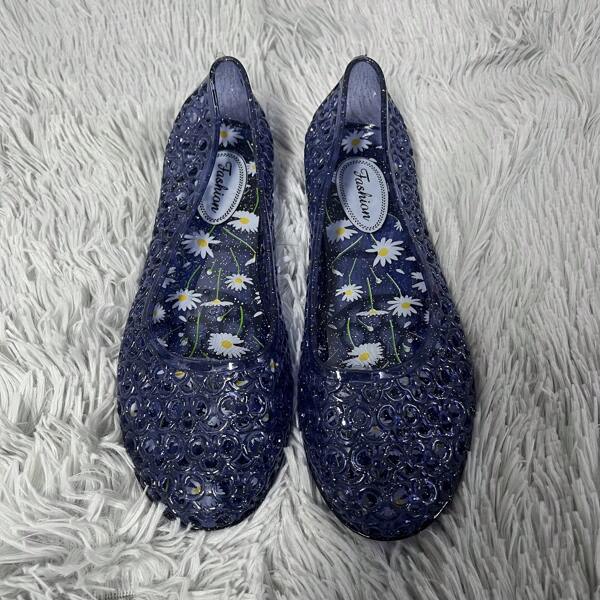 صندل نسائي جيلي بكعب منخفض وتصميم مجوف من الكريستال وكعب عريض ونعل مضاد للانزلاق