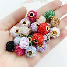 10入組彩色格子布樣大孔珠子,diy珠寶製作用品 - 毛球珠子 - 查看 2