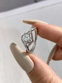 Newsoul 1 件迷人奢华 0.5 克拉璀璨莫桑石钻石蝴蝶结戒指女士周年纪念礼物 925 纯银订婚结婚承诺永恒戒指新娘精美珠宝