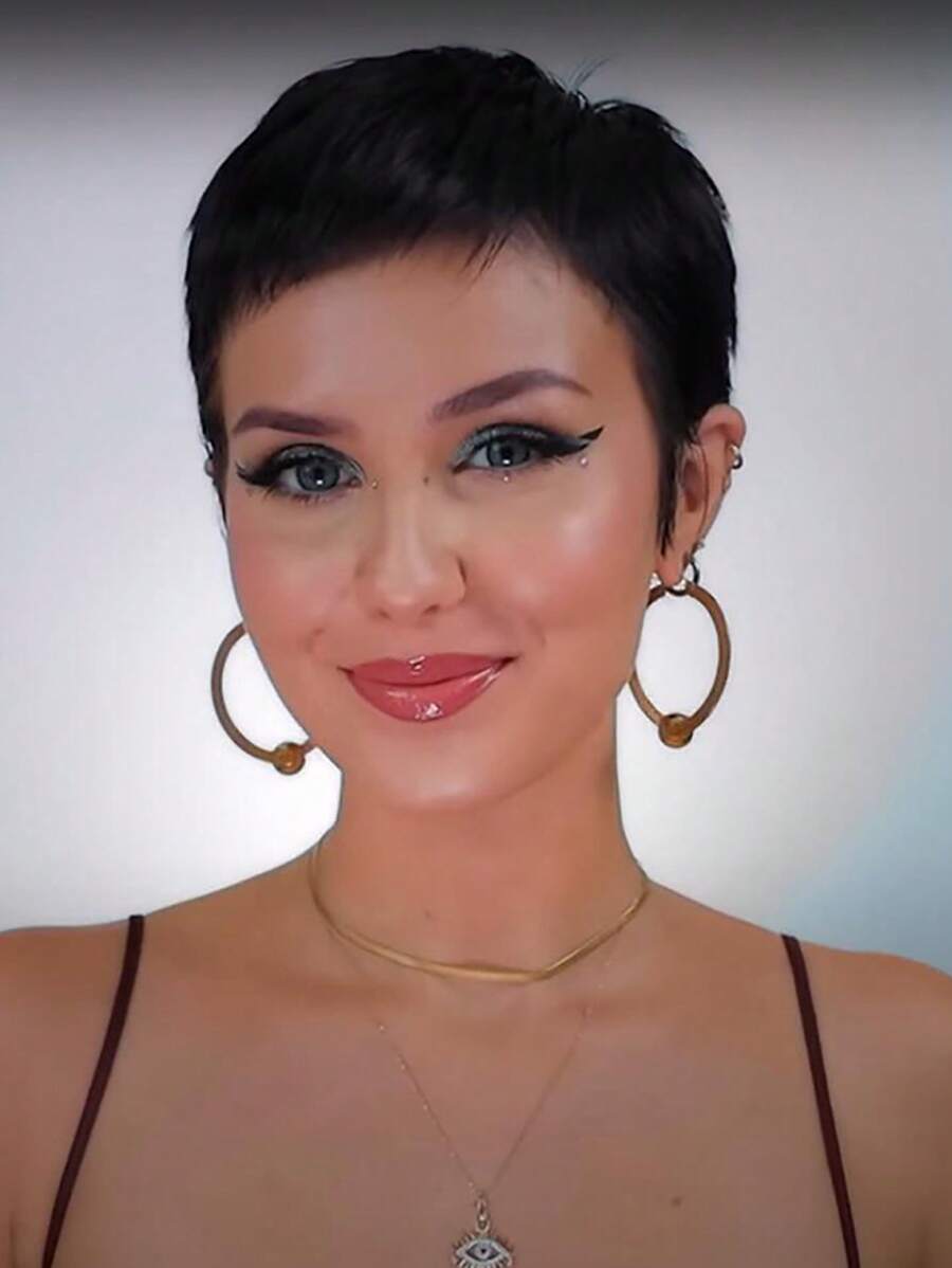 New European And American Short Haircut - Black - View 1