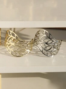 Hollow Out Cuff Bangle - Silver - View 1