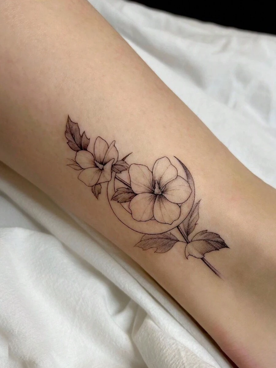 1 件防水防汗植物系列临时纹身贴纸，带有新月和花朵图案，适合时尚领袖的日常使用 - 黑色 - 查看 1