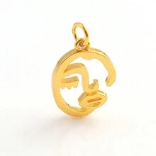 1個銅鍍18k金時尚個性化字母細節箭穿心吊墜,diy珠寶製作配件,適用於手鍊,項鍊,耳環等 - 彩色 - 查看 10