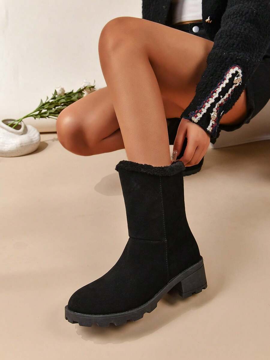 2025 秋冬新款仿麂皮复古纯色 V 型剪裁紧身踝靴，新款时尚休闲优雅粗跟套穿西部尖头马靴 - 黑色 - 查看 1