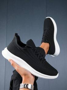 Men's Ultralight Sports And Casual Running Shoes - Black and White - View 2