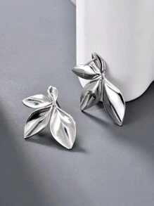 1pc Flower Design Stud Earrings, Stainless Steel Jewelry Valentines,Mom,Mother,Mother's Day,Gift - Silver - View 2