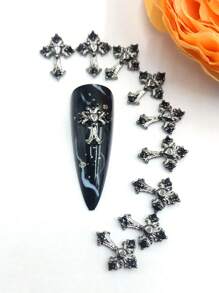 万圣节 10 件银色哥特式心形和十字架设计美甲装饰 DIY 指甲饰 指甲宝石 美甲用品 指甲 - 黑色 - 查看 5