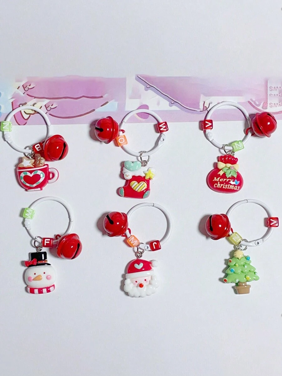 可愛的聖誕主題杯子,襪子,鈴鐺,鑰匙扣,ins風格禮物套裝,適用於十幾歲的女孩,具有隨機字母形狀的聖誕老人,聖誕樹,雪人裝飾