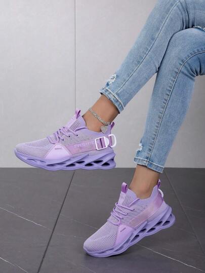 Women's Purple Blade-like Running Shoes With Letter Print Shock Absorption, Lightweight, Anti-slip And Front Lace-up Design, Suitable For Daily Gym And Sports
