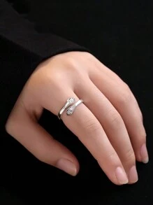 1 件創意時尚擁抱戒指,適合女士在任何場合佩戴,最佳情人節禮物 - 銀色 - 查看 1
