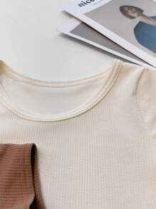 ACME MADE IN CHINA Women T-Shirts - 駝色 - 查看 4