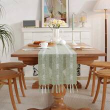 72英寸波西米亞風格亞麻桌布,鄉村農場手工流蘇刺繡桌布,適用於假日派對,婚禮和家庭餐廳裝飾(72英寸綠色) - 綠色 - 查看 1