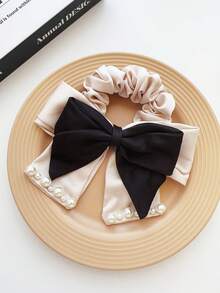 1個女性珍珠和蝴蝶結絲緞鬆緊帶,適用於高馬尾、髻和日常佩戴