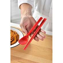 耐熱矽膠筷子和湯匙組,攜帶方便,防黴變,防滑易握。適用於食物接觸,衛生舒適的矽膠材料製成。光滑的握把,防滑的筷子底部。易於清潔,無異味,耐高溫 - 深藍色 - 查看 6