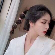 200入組5cm尼龍彈性髮帶,適用於女孩細髮綁成馬尾辮等髮型,是頭飾配件之一