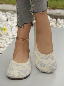 New Knit Breathable Round Toe Flat Pumps With Polkadot Hollow Out Design For Women, Retro Chinese Style Nurse Shoes With Slip-On And Anti-Skid Qualities - Beige - View 5