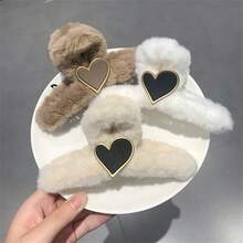 3入組INS風格多功能極簡設計毛絨愛心髮卡，膠髮卡，適用於女性秋冬日常打扮