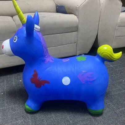Montable Caballito Unicornio Inflable Brinca Luz Voz
