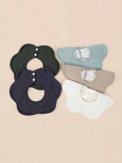 5-pack Baby Crumpled Beanie Bibs And Saliva Wipes