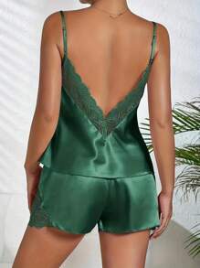 蕾丝拼接露背吊带背心和短裤睡衣套装，圣诞节礼物