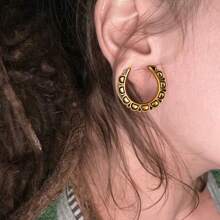 2PCS Saddle Tunnels Ear Hangers Ear Gauges Plugs Stretcher Earring Piercing Body Jewelry - Flower Saddle - View 3