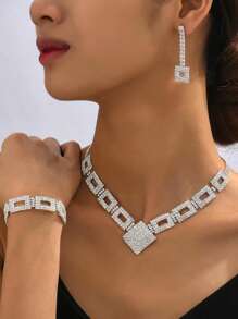 4入組高端鑲鑽裝飾珠寶套裝,包括項鍊、耳環、手鐲,適用於晚禮服 - 銀色 - 查看 1