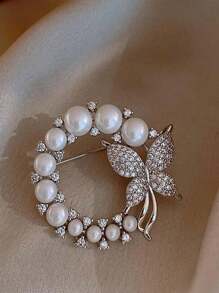 Elegant Butterfly Brooch With Pearls, High-grade Women's Exquisite Superior Feeling Chest Flower, Anti-lightning Brooch For Suit Accessories - Yellow Gold - View 3