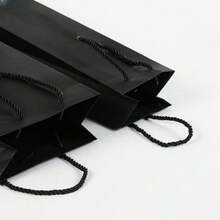 新品黑卡金燙銀紙袋加厚禮品包裝袋酒袋紙袋 - 酒紅色 - 查看 4