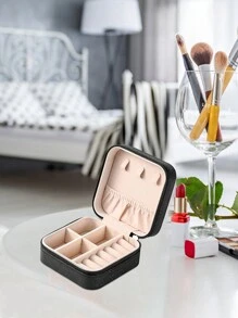 1個時尚便攜式pu皮質珠寶收納盒,適合存放耳環,項鍊,戒指等,很適合旅行和送禮,迷你而精美的設計 - 黑色 - 查看 2