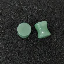2入組天然綠色東陵玉耳塞,6mm-16mm身體穿孔用耳塞,男女通用 - 綠東陵石頭擴耳器 - 查看 7
