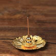 1入組金色荷花香爐套裝,包括香爐、香盤和葫蘆形架子