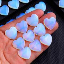 Xiacheng 1入組/8入組/15入組/20入組0.8英寸治療水晶蛋白石石頭,雕刻愛心手掌擔憂石頭,紫色輪和靈氣平衡