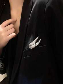 1個高級日式羽毛胸針,翅膀設計可防止滑落,適用於西裝裝飾(翅對翅胸針) - 銀色 - 查看 1