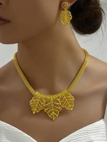 3pcs Exaggerated European & American Style Hollow Out Leaf Flower Necklace Earrings Set For Bridal, Wedding, Party Dress Up - Yellow Gold - View 2
