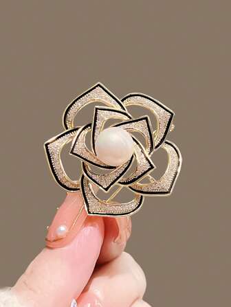 1pc Camellia Brooch High-End Ladies' Brooch With Hollow Design Simple Flower Pin For Coats, Versatile Accessory For Women's Attire, Perfect Gift For Daily Wear Elegant Valentine's Day Valentines Dress Accessories Pin For Clothes Bag Charm School