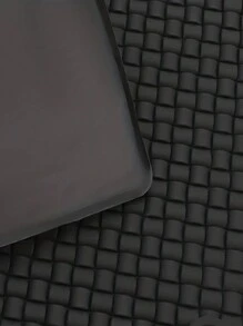 1pc 30cm*19cm Hairdresser Styling Tool Mat, Electric Trimmer, Scissors, Comb, Curling Iron Heat Resistant Non-Slip Silicone Pad, Black Color, Promotion Tool Accessory