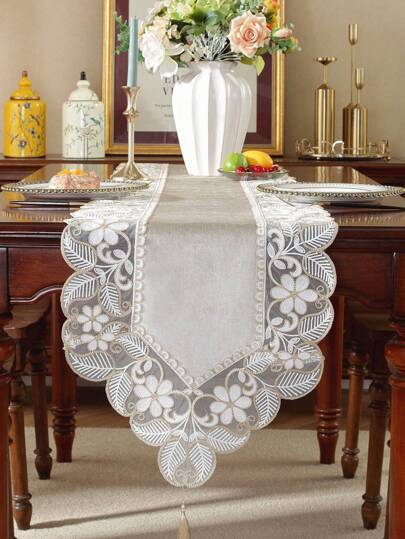 1 件 100% 涤纶面料精致 3D 刺绣蕾丝花边家居装饰、橱柜围巾、厨房餐桌旗、餐垫、室内外节日装饰、野餐、派对、婚礼系列桌旗