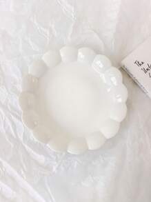 1個創意陶瓷盤,以底部掩釉製成純白色花瓣圖案,適合家庭使用,早餐、甜點、菜、湯、餐具或攝影道具 - 白色 - 查看 8